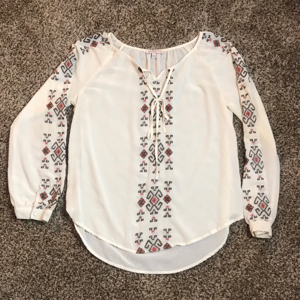 Blu Pepper Vintage Cream Embroidered Long Blouse